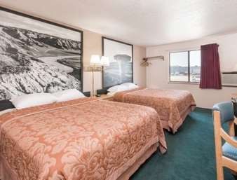 Super 8 By Wyndham Glendive Hotel Ruang foto
